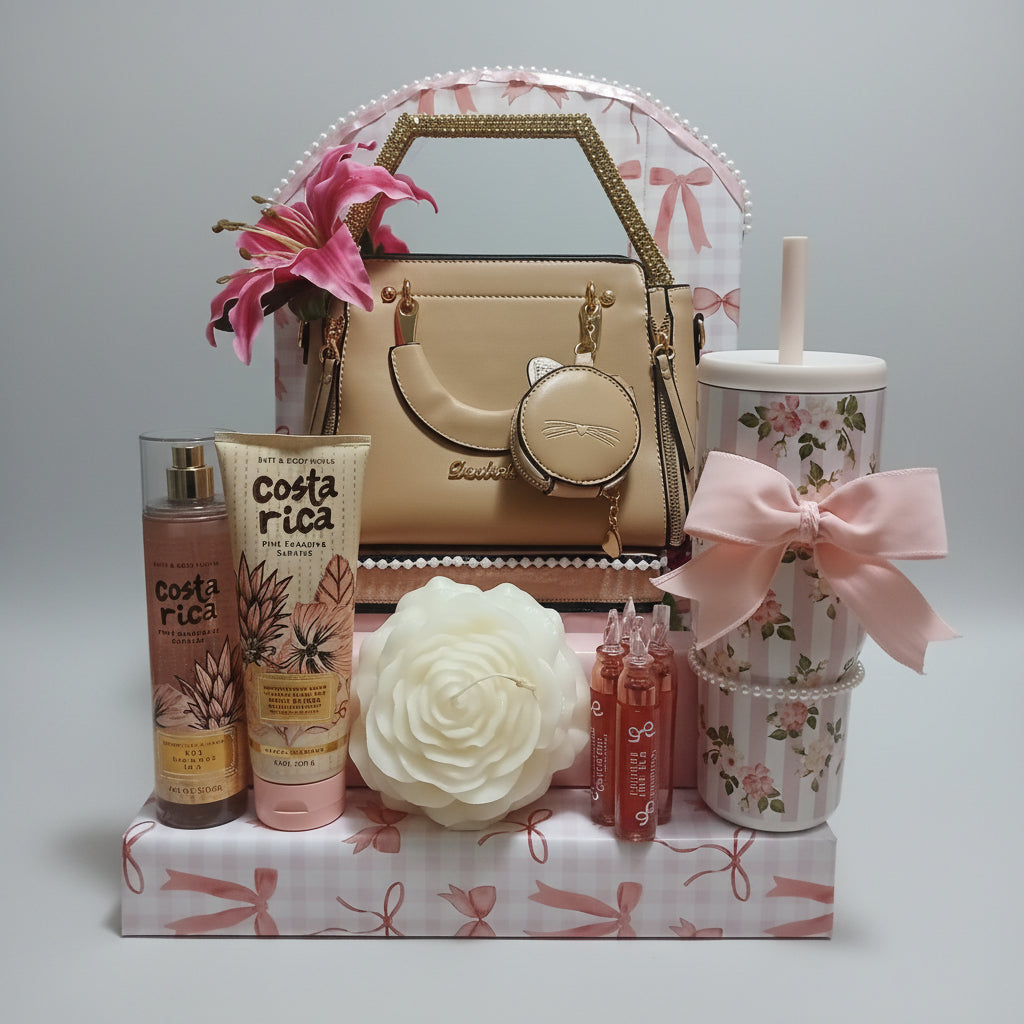 Bath & Body Works Costa Rica Gift Set with Handbag and Lip Oils